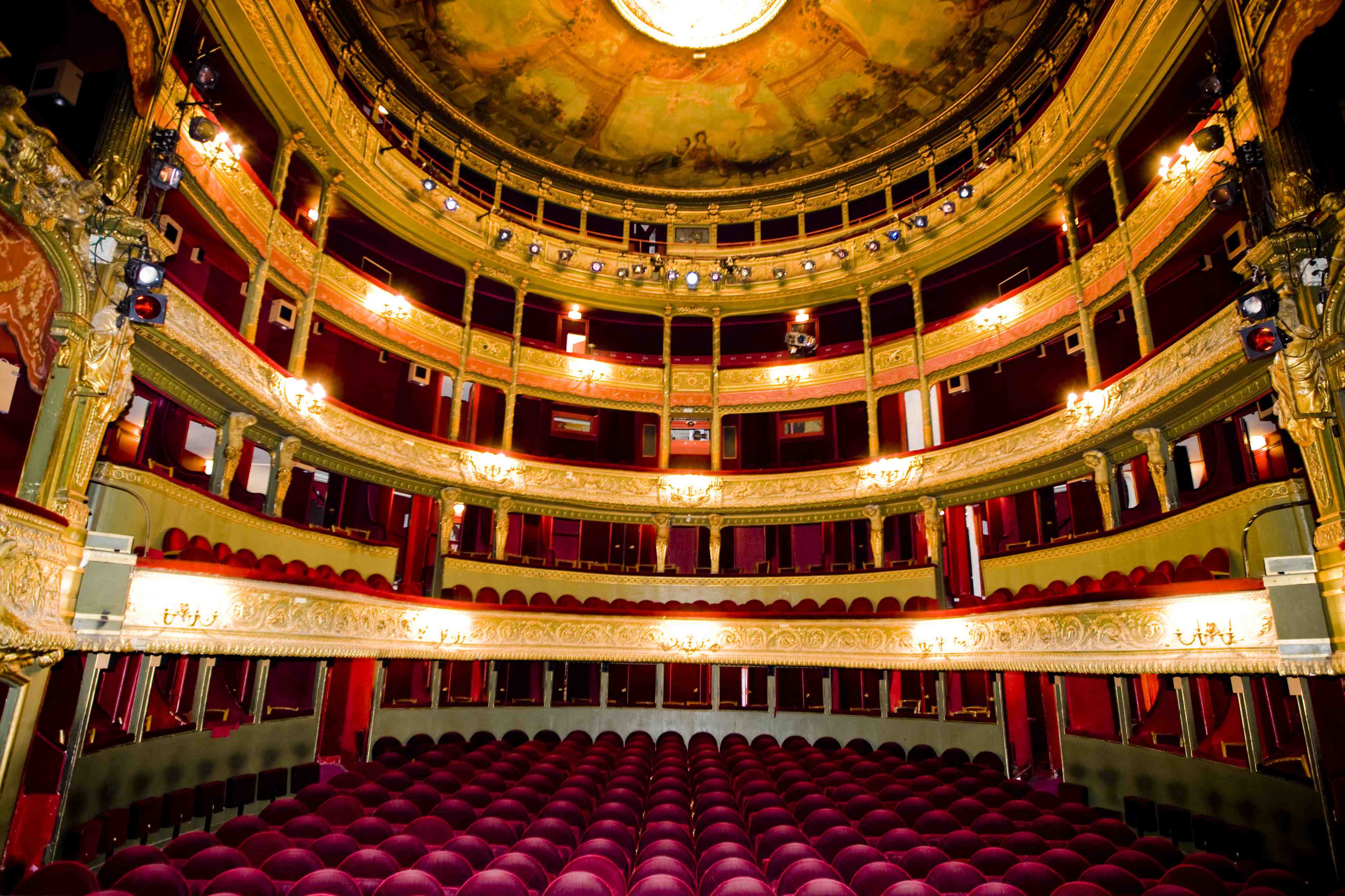 Le theatre